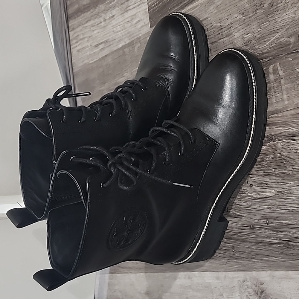 Tory Burch Perfect Black bootie